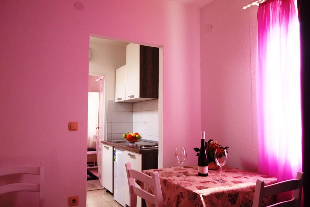 Apartment Old Town Makarska Zimmer foto
